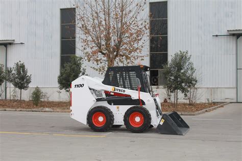 rate of gas on skid steer|fuel consumption of a skid steer.